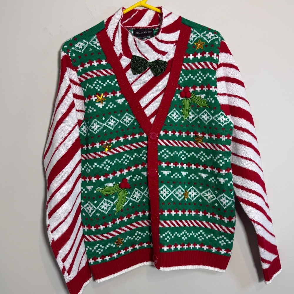 Excellent Blizzard Bay Ugly Christmas Sweater Men Medium Green Red Faux Vest Bow